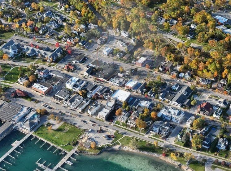Harbor Springs Weekly Digest